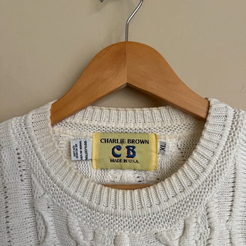 VINTAGE RARE COOGI STYLE CHARLIE BROWN BRAND CHARLIE EMBROIDERED KNIT SWEATER XL